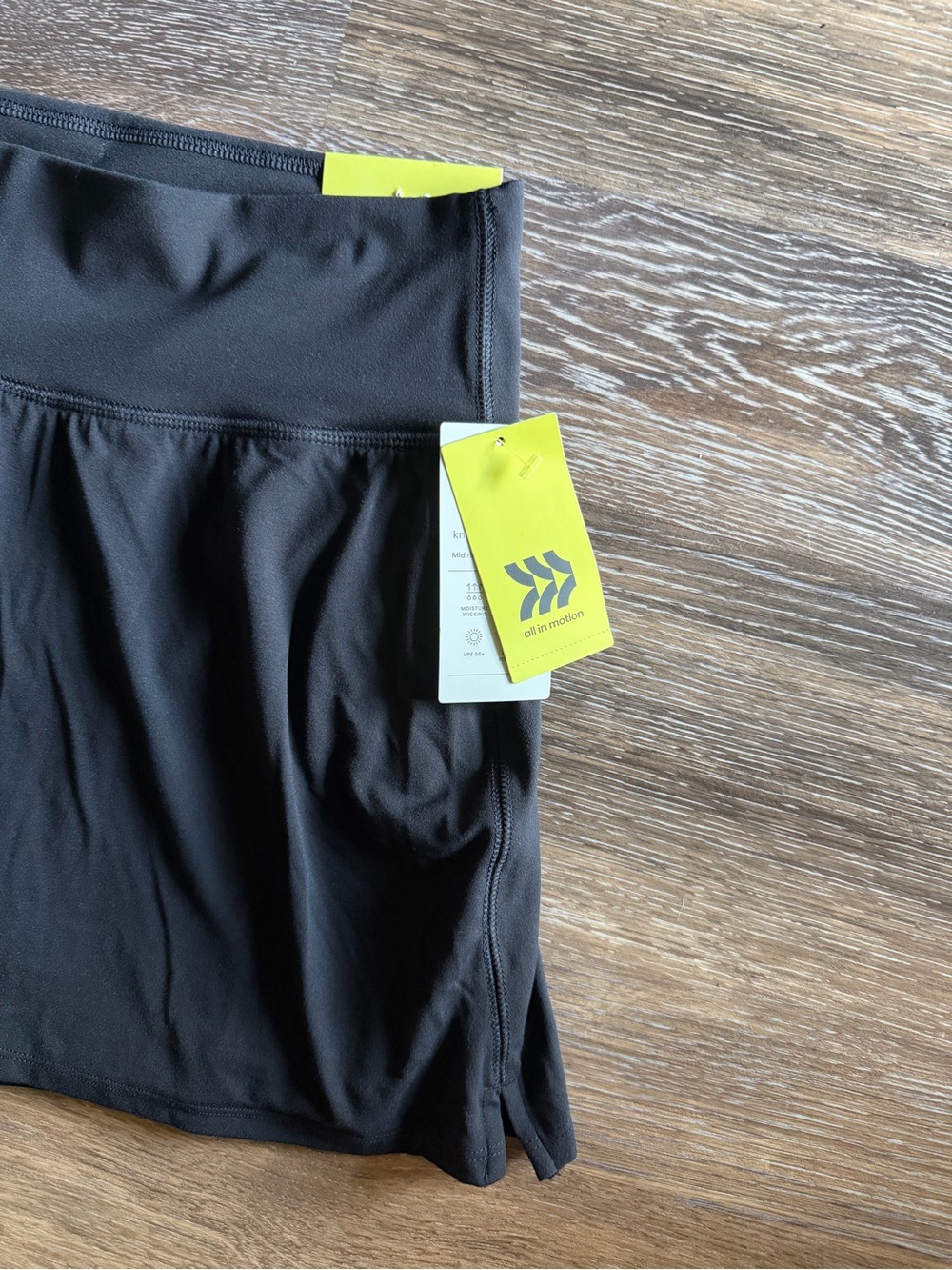 NWT All in Motion Black Mid-Rise Knit Skirt Skort - Picture 2 of 6